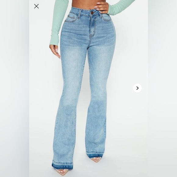 Boot Cut Jeans High Rise -Tall Girl Friendly​​ - Picture 1 of 5